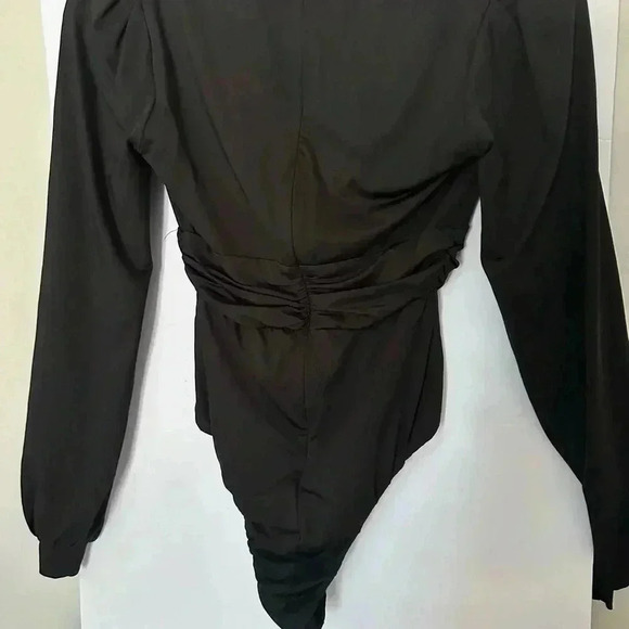 Princess Polly black long sleeve bodysuit. Size 0. Never worn. - Picture 2 of 3